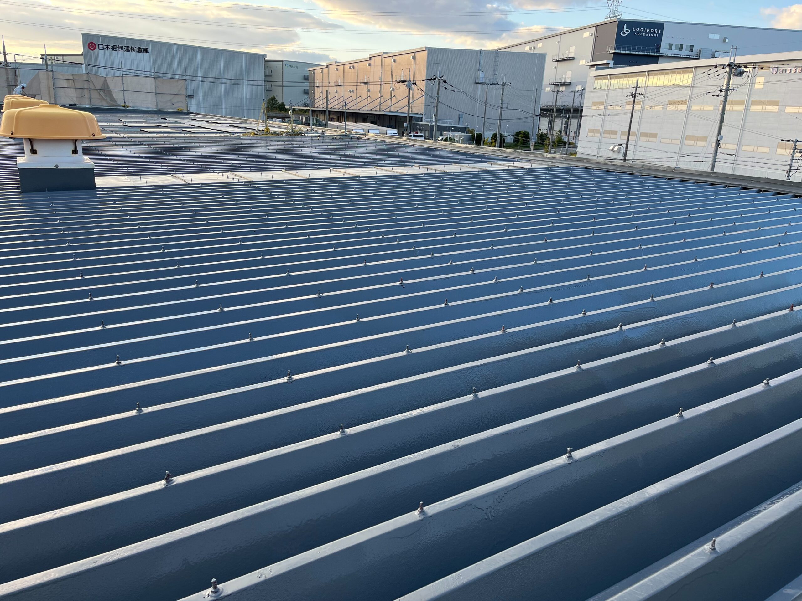 【兵庫県神戸市】S社様 折板屋根貼り替え工事