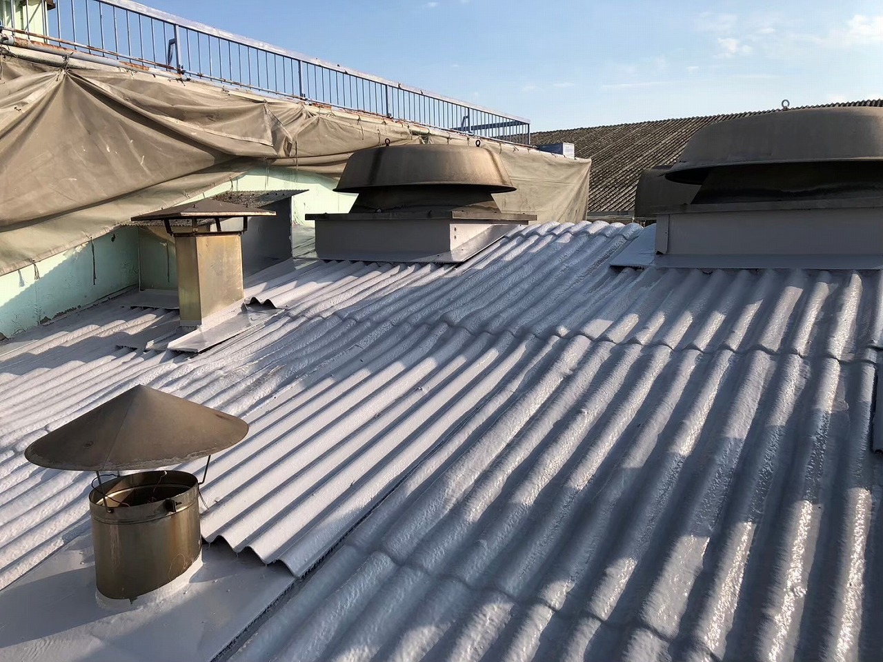 【兵庫県加古川市】O社様 スレート屋根改修工事・ベンチレーター撤去工事